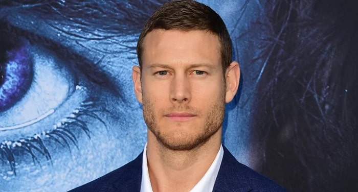 Know Tom Hopper - "Luther Hargreeves" aka Number 1 in The Umbrella Academy